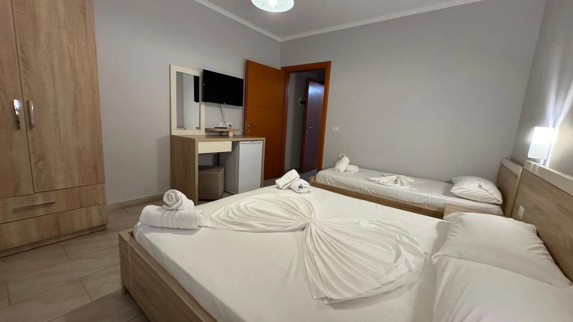 Augustus Hotel Dhermi
