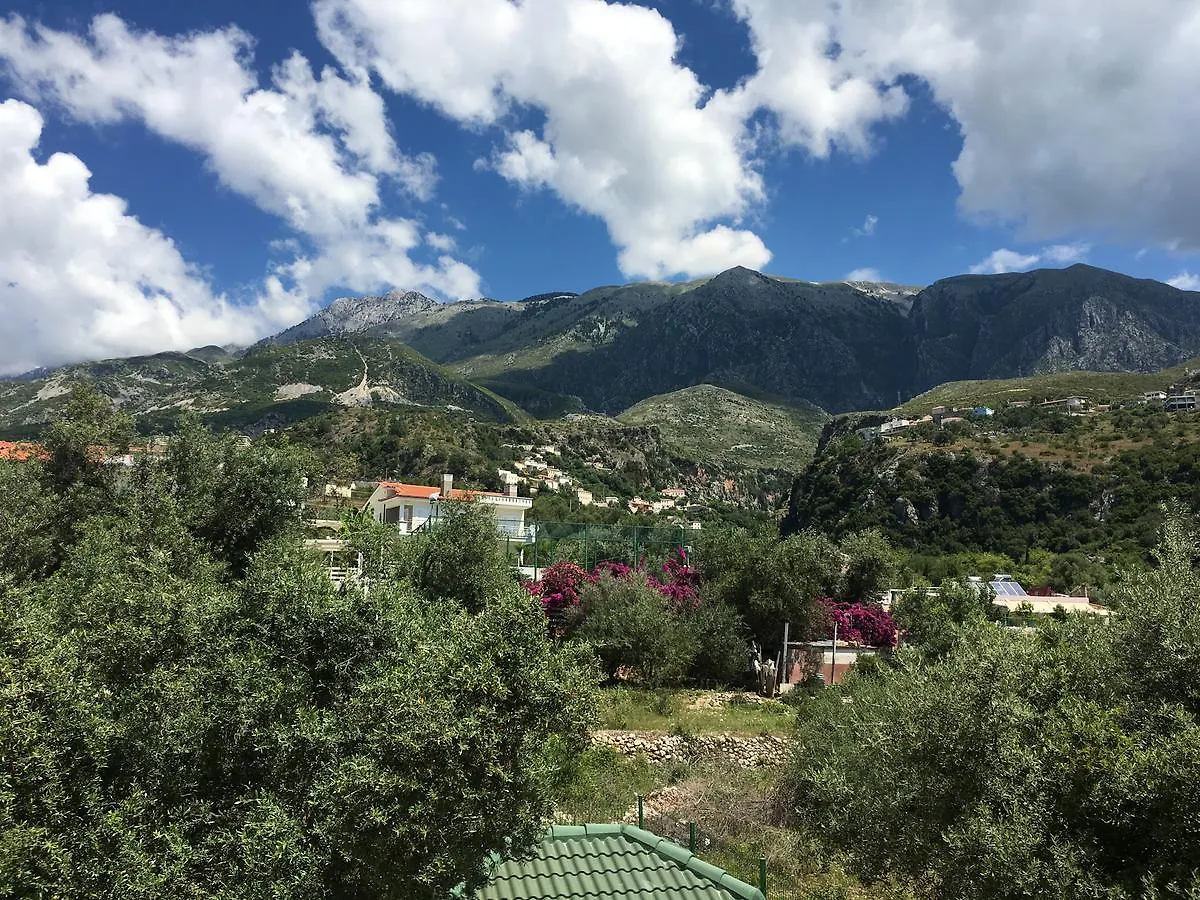 Augustus Hotel Dhërmi Albanien