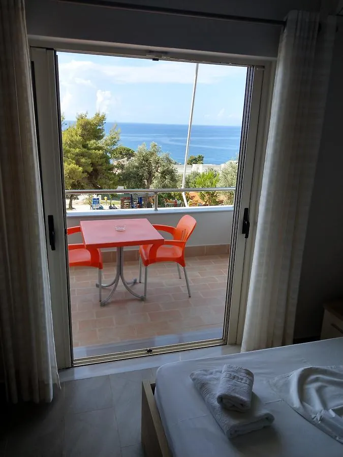 Augustus Hotel Dhermi 3*,